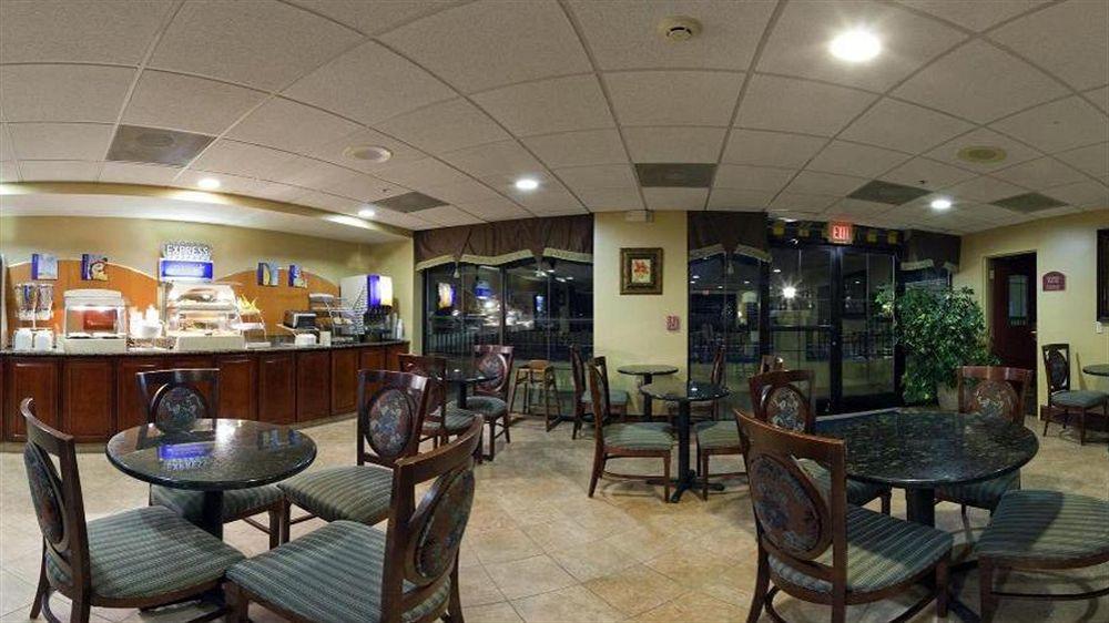 Holiday Inn Express & Suites Charlotte Arpt-Belmont By Ihg Eksteriør bilde