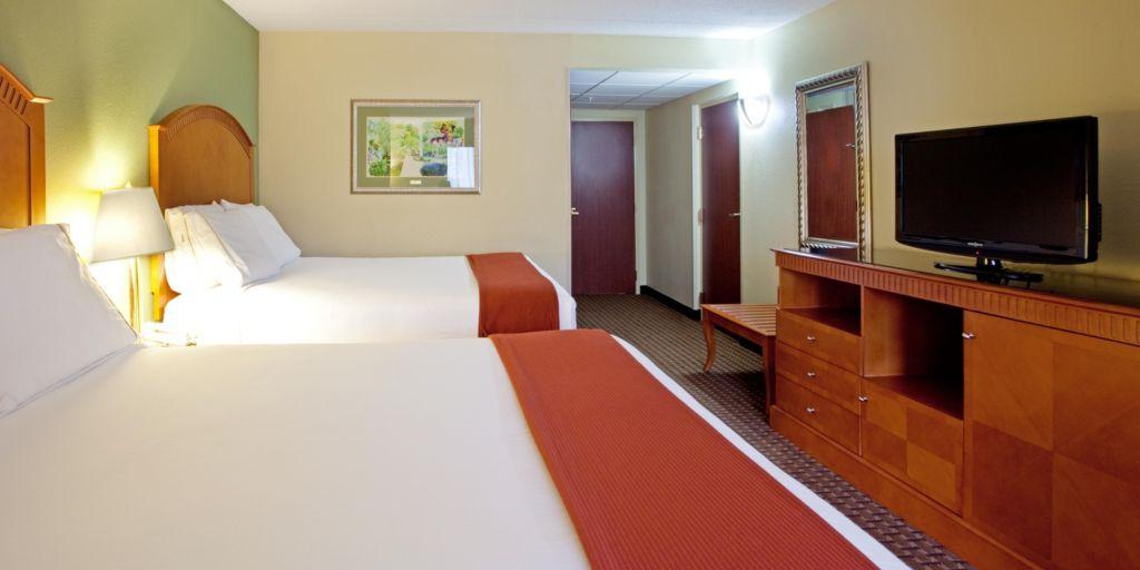 Holiday Inn Express & Suites Charlotte Arpt-Belmont By Ihg Eksteriør bilde