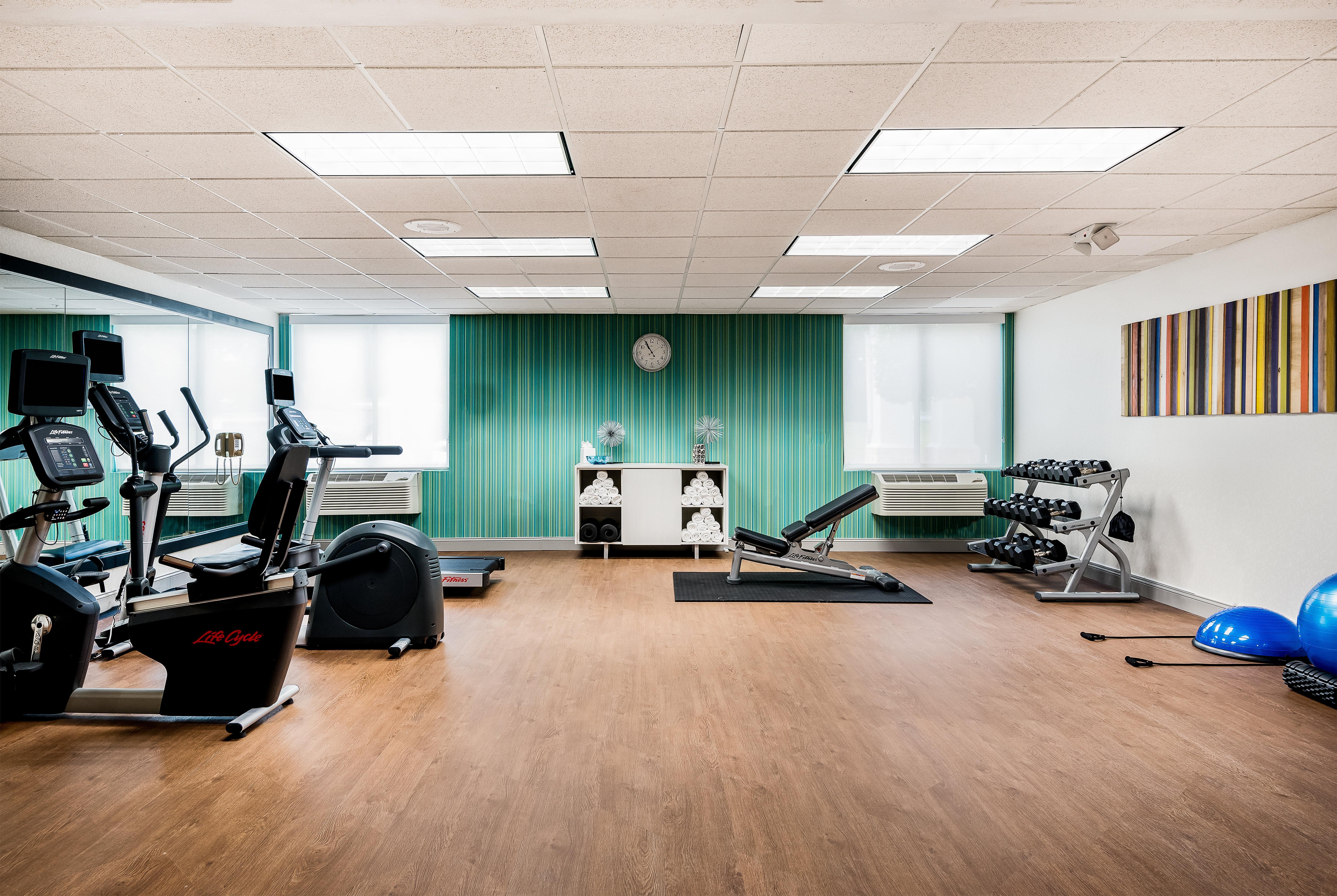 Holiday Inn Express & Suites Charlotte Arpt-Belmont By Ihg Eksteriør bilde
