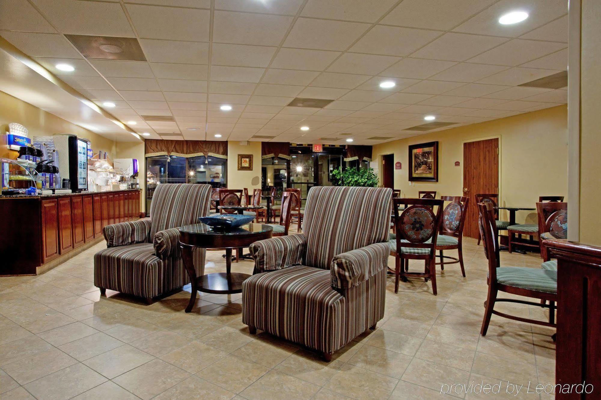 Holiday Inn Express & Suites Charlotte Arpt-Belmont By Ihg Eksteriør bilde
